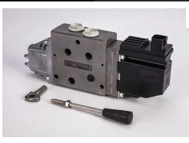 47779091 - клапан